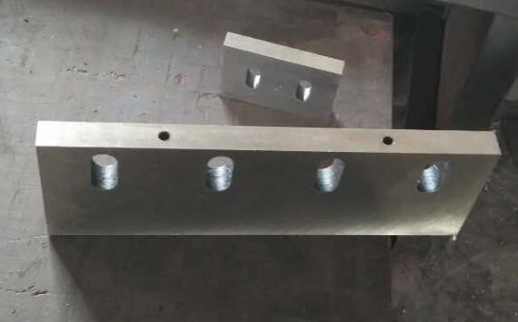 Knives For Granulating